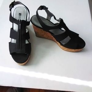 WHITE MOUNTAIN WEDGE SANDAL